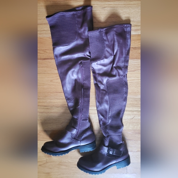 shoedazzle burgundy boots